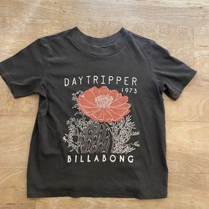 XS Billabong “Daytripper” t-shirt